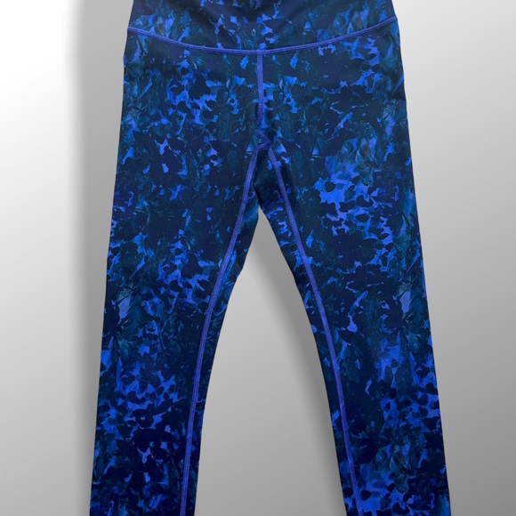 Lululemon Wunder Under *Full-On LuonFloral Sport Backdrop Iris Flower. - Picture 6 of 14